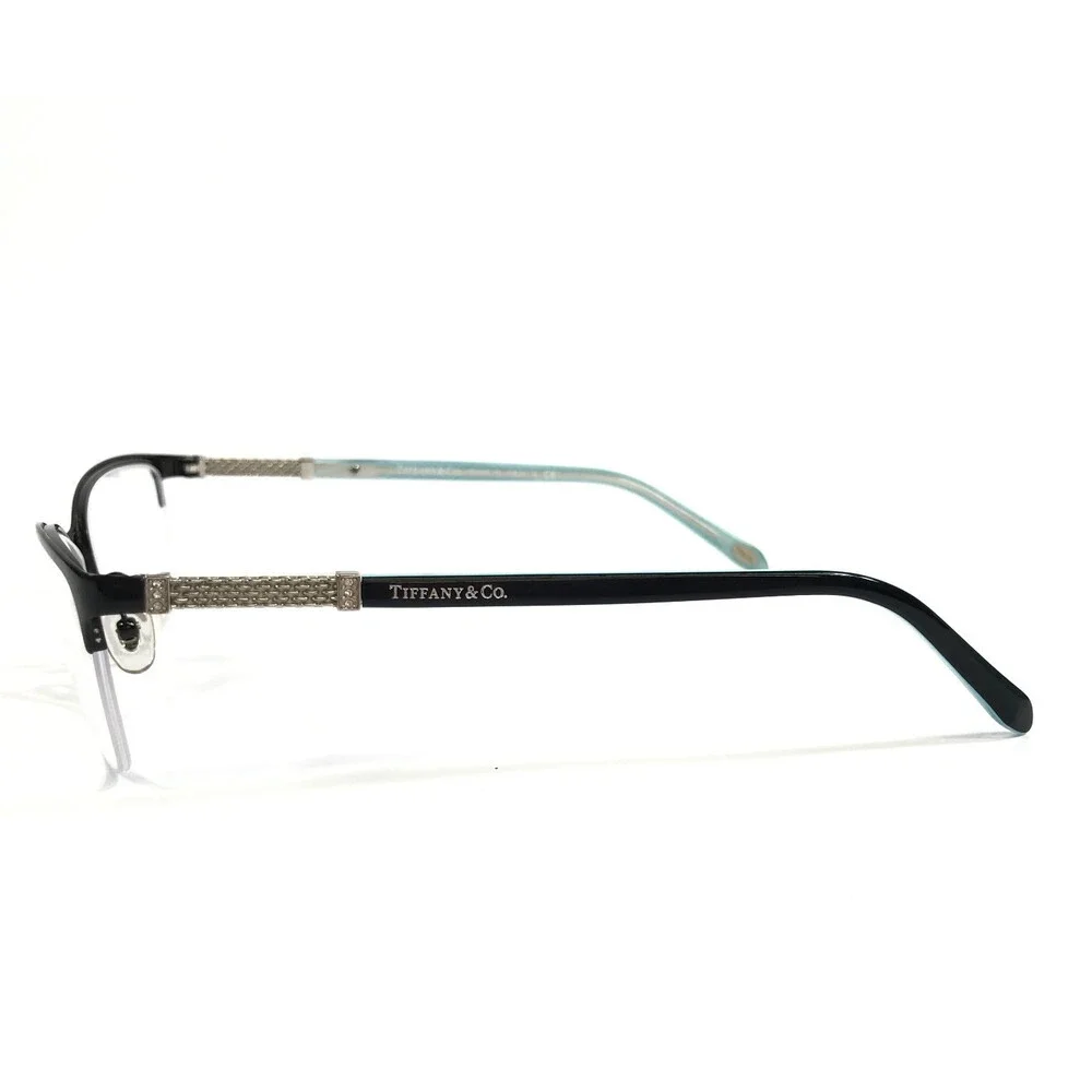 Tiffany & Co. clear demo